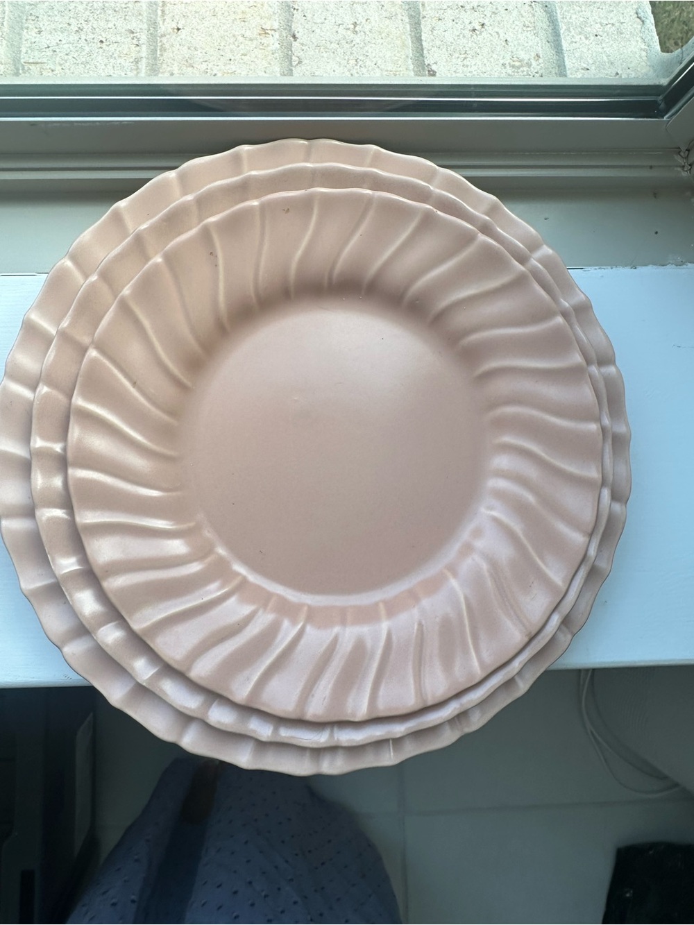 Pottery Barn like vintage Blush Pink Scalloped Dinner Plates - Set of 3